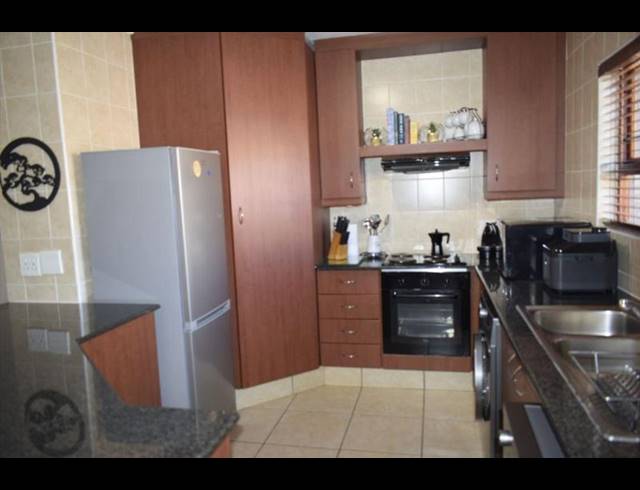 2 BEDROOM TOWNHOUSE FOR SALE IN BARDENE